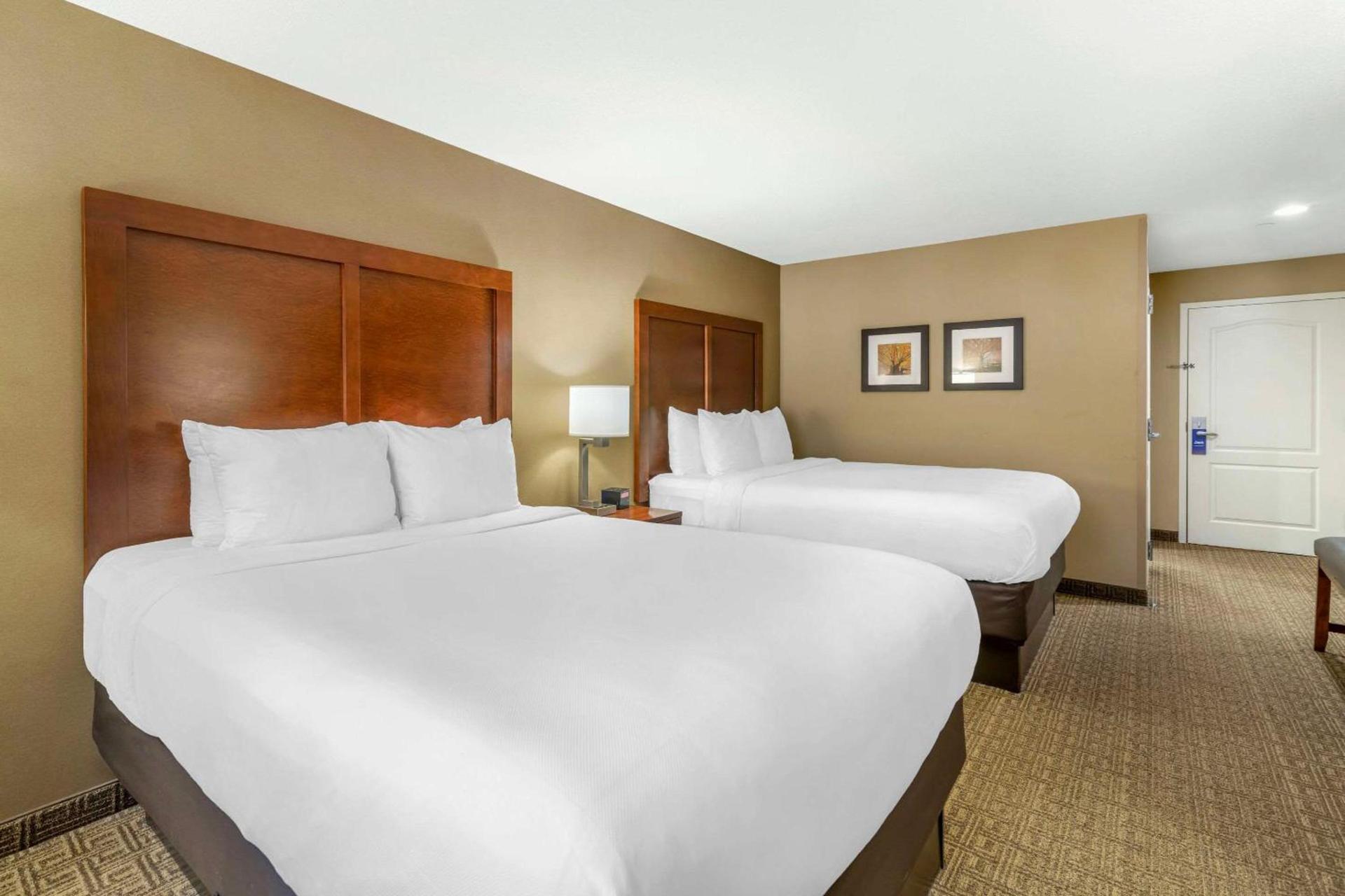 Comfort Inn & Suites Dover-Portsmouth photo 10