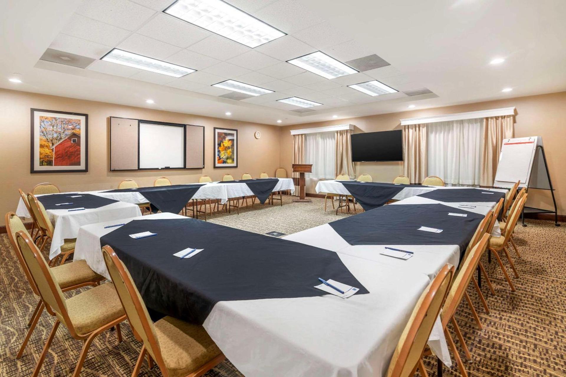 Comfort Inn & Suites Dover-Portsmouth photo 37