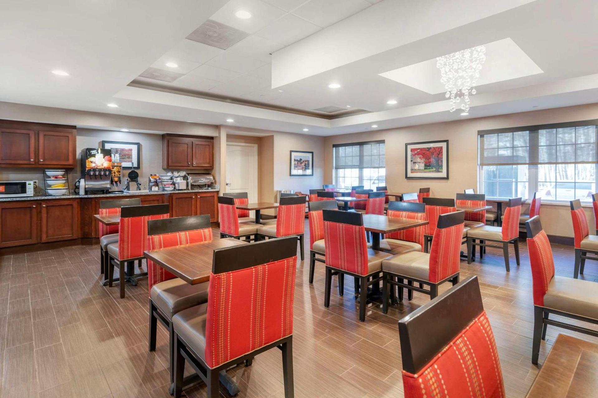 Comfort Inn & Suites Dover-Portsmouth photo 39