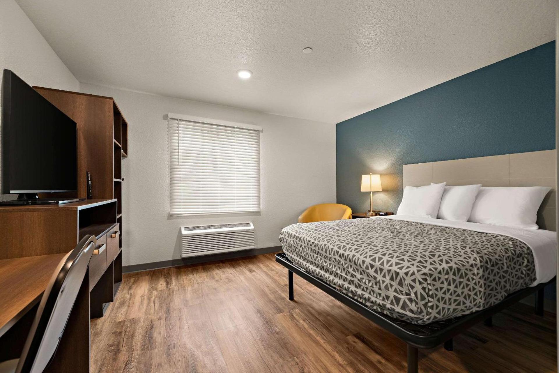 WoodSpring Suites Port Orange - Daytona Beach photo 10