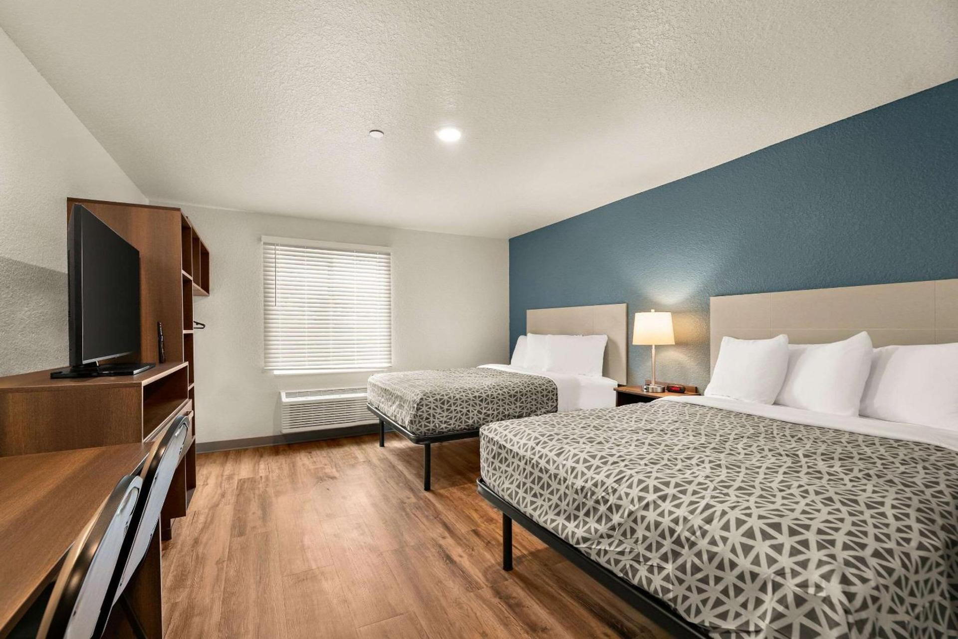 WoodSpring Suites Port Orange - Daytona Beach photo 13