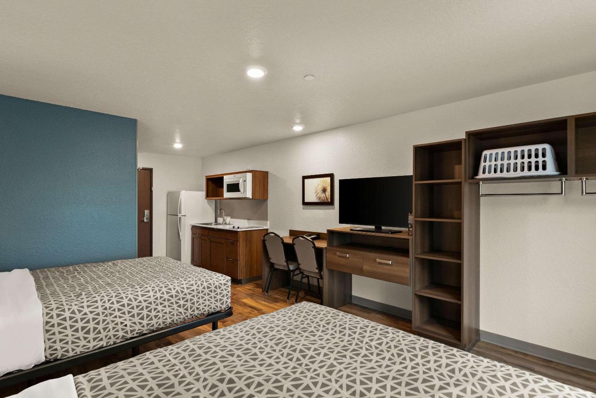 WoodSpring Suites Port Orange - Daytona Beach photo 15