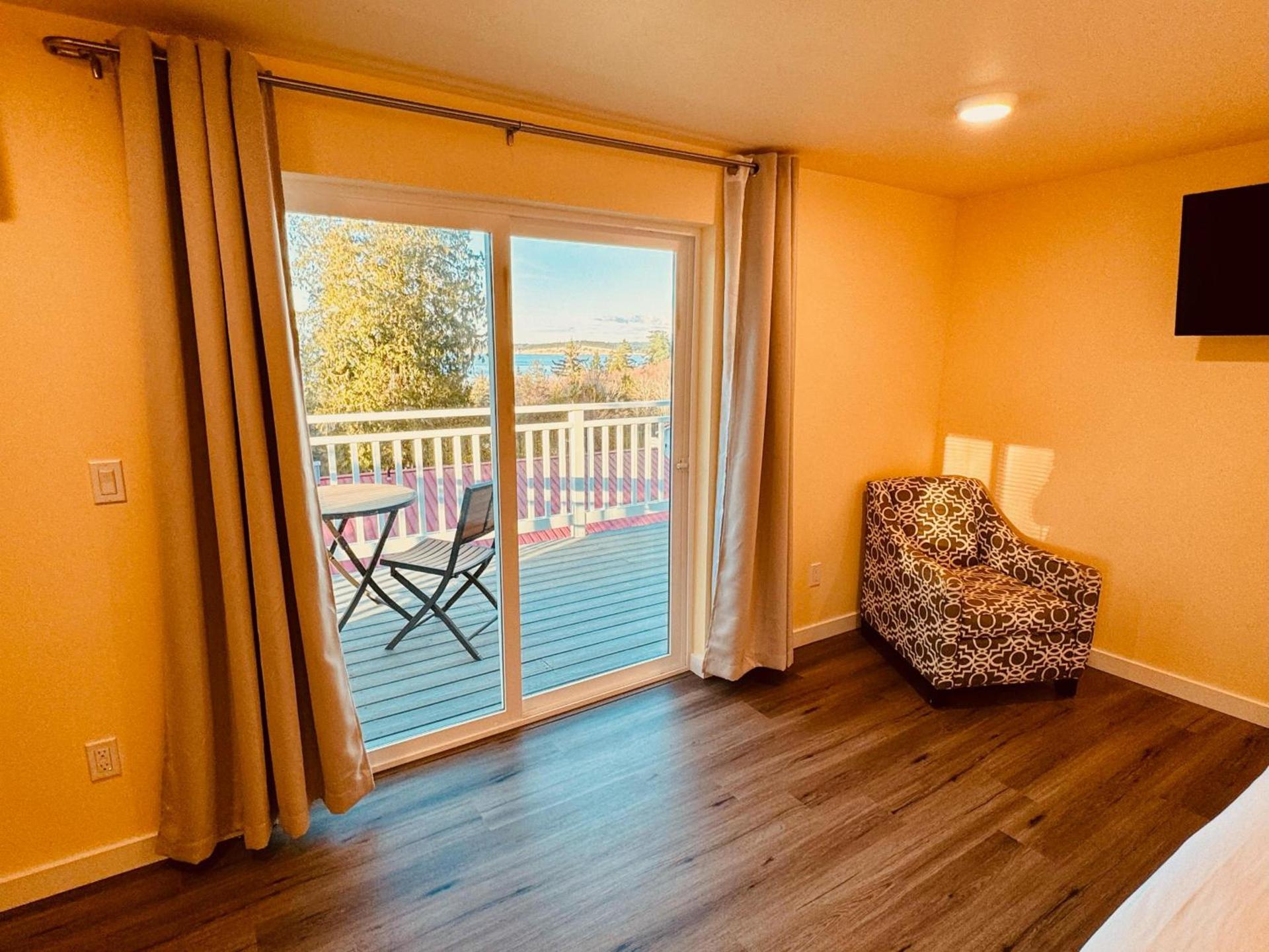 Anacortes Ship Harbor Inn photo 3