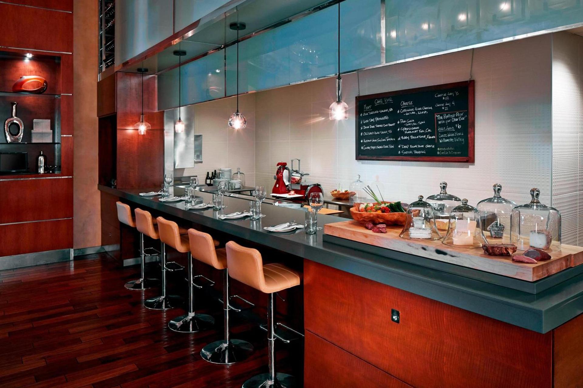 Renaissance Dallas Hotel photo 42