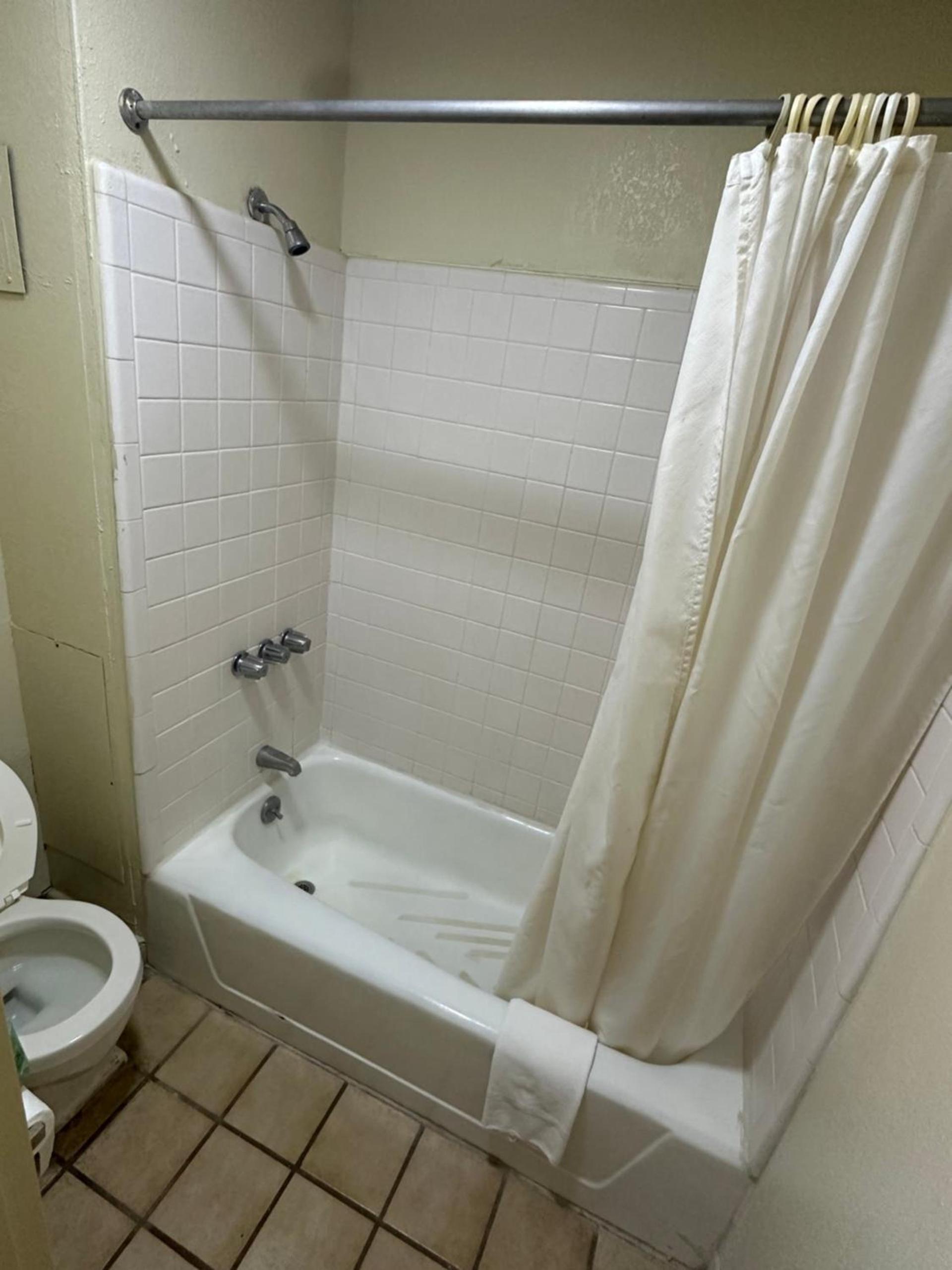 Best Inn photo 5