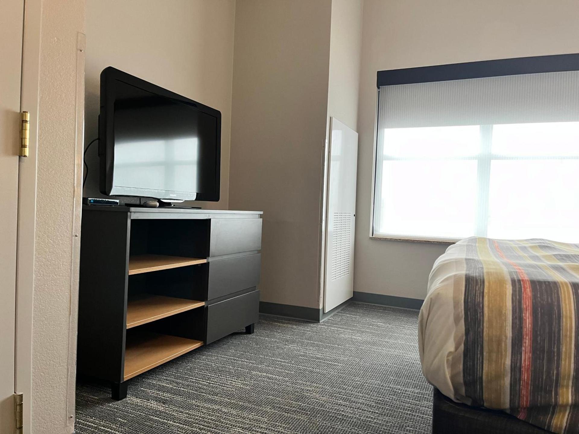 Country Inn & Suites by Radisson, Harrisburg - Hershey West, PA photo 68