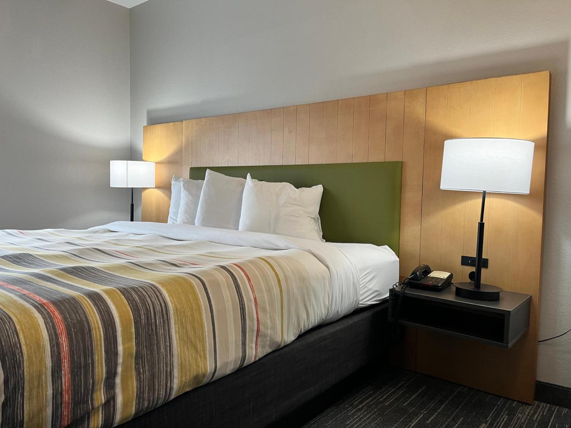 Country Inn & Suites by Radisson, Harrisburg - Hershey West, PA photo 70