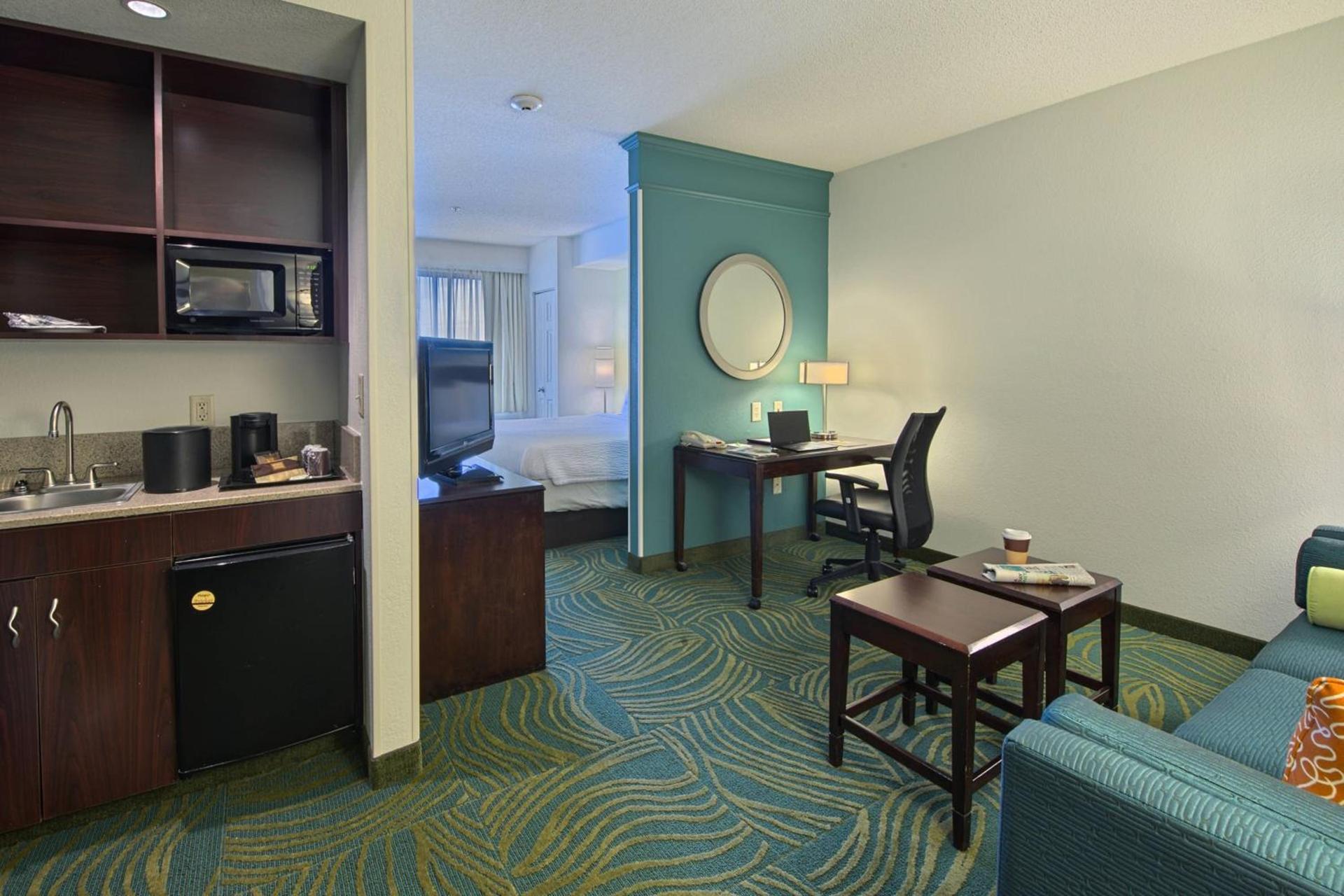 SpringHill Suites by Marriott Greensboro photo 9