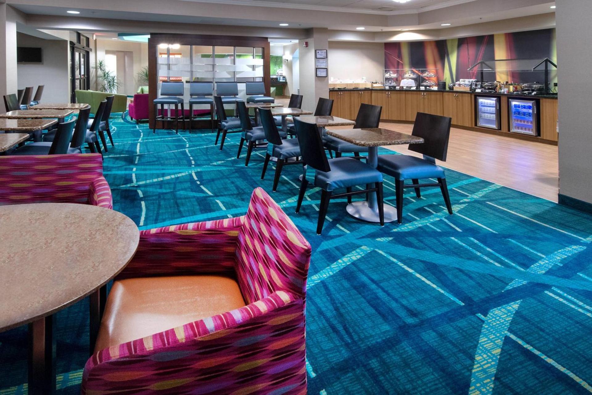 SpringHill Suites by Marriott Greensboro photo 17