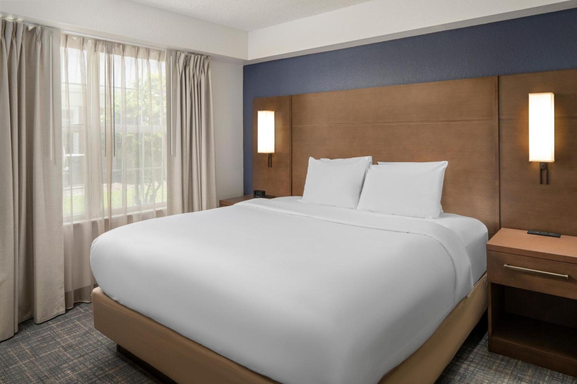 Residence Inn by Marriott Orlando East/UCF Area photo 2