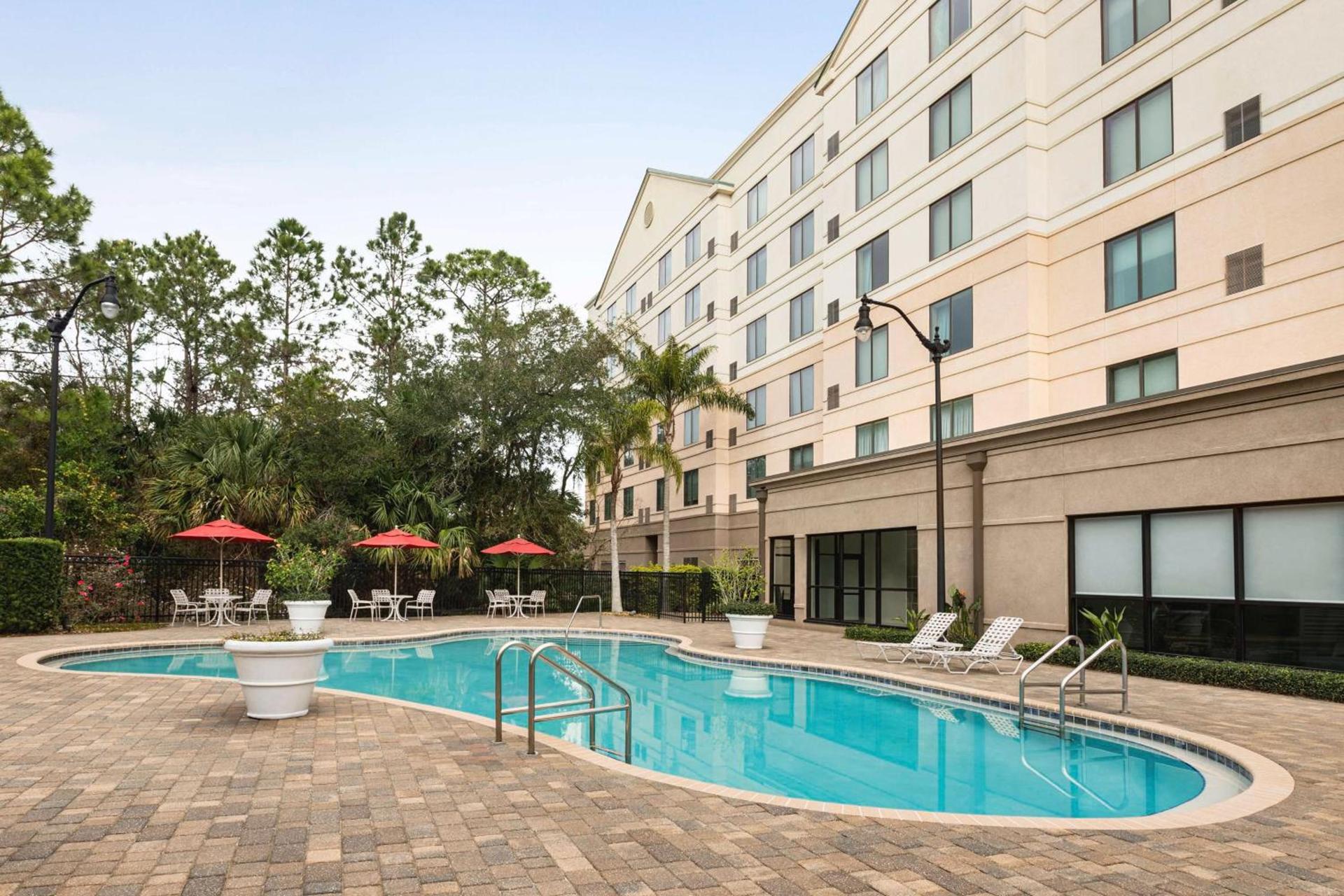 Hilton Garden Inn Palm Coast Town Center photo 2