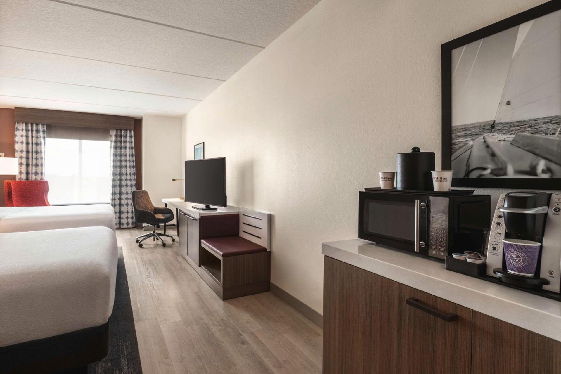 Hilton Garden Inn Palm Coast Town Center photo 14