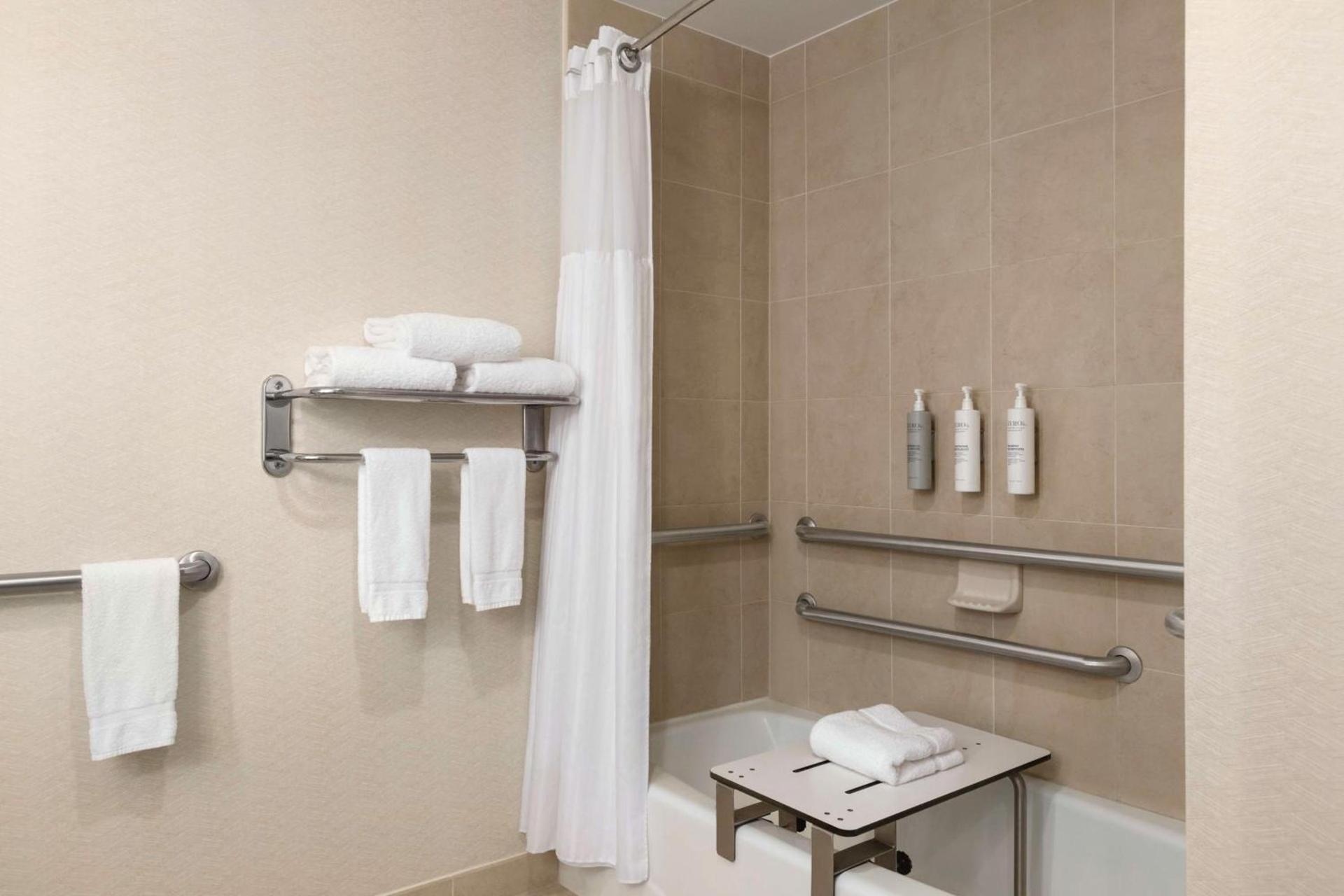 Hilton Garden Inn Palm Coast Town Center photo 8