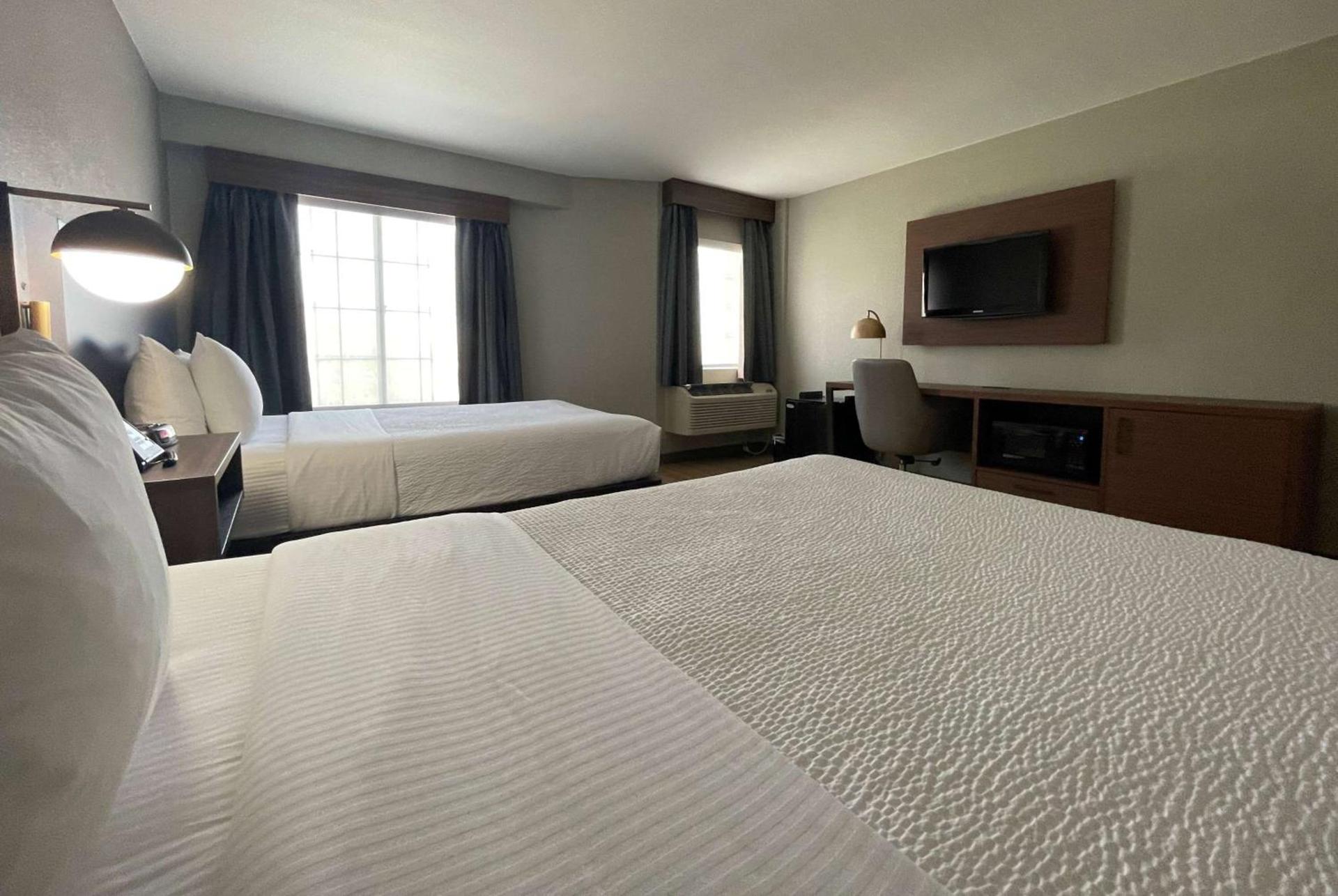 La Quinta by Wyndham Dallas DFW Airport North photo 12