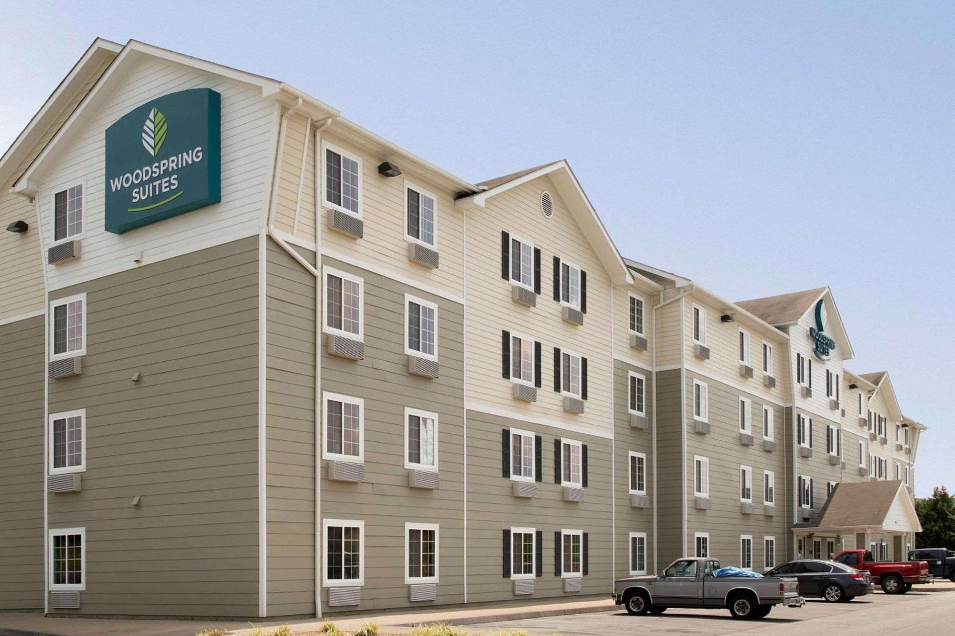 WoodSpring Suites Johnson City photo 1