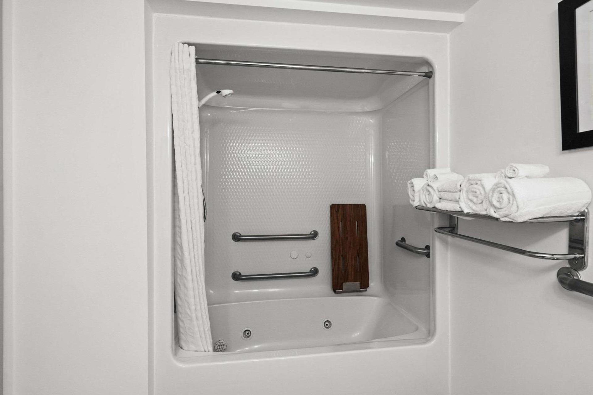 Country Inn & Suites by Radisson, Myrtle Beach, SC photo 53