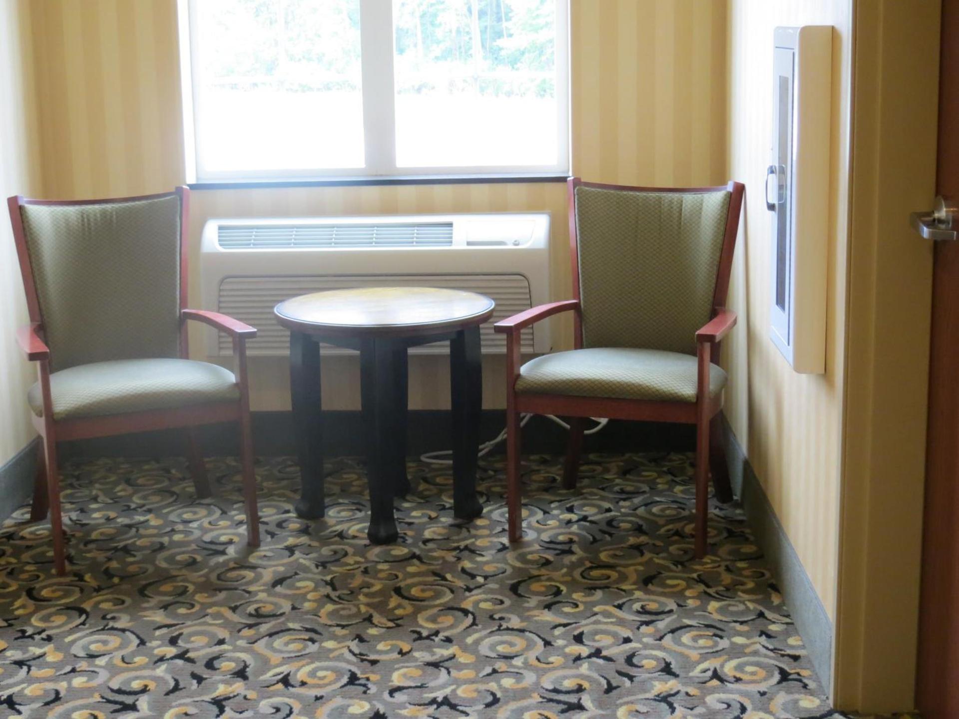 Cobblestone Inn & Suites - Brillion photo 38