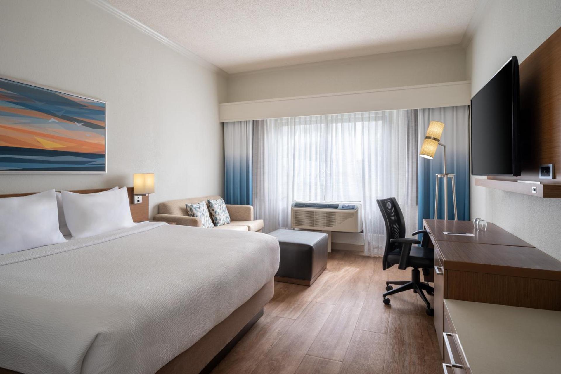 Courtyard by Marriott - Naples photo 24