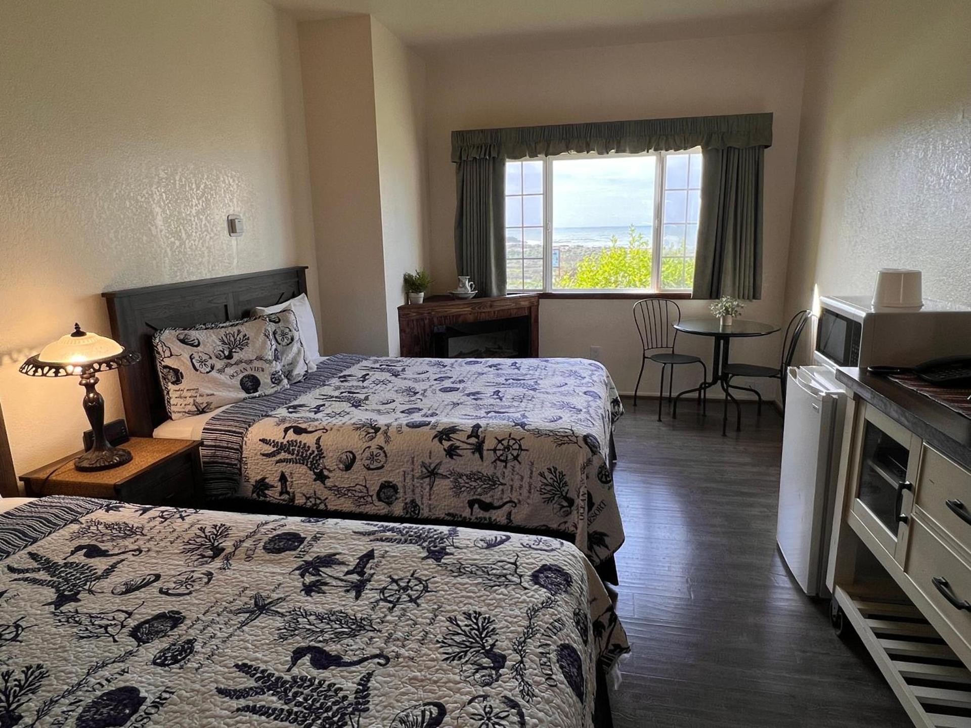 Gualala Country Inn photo 28