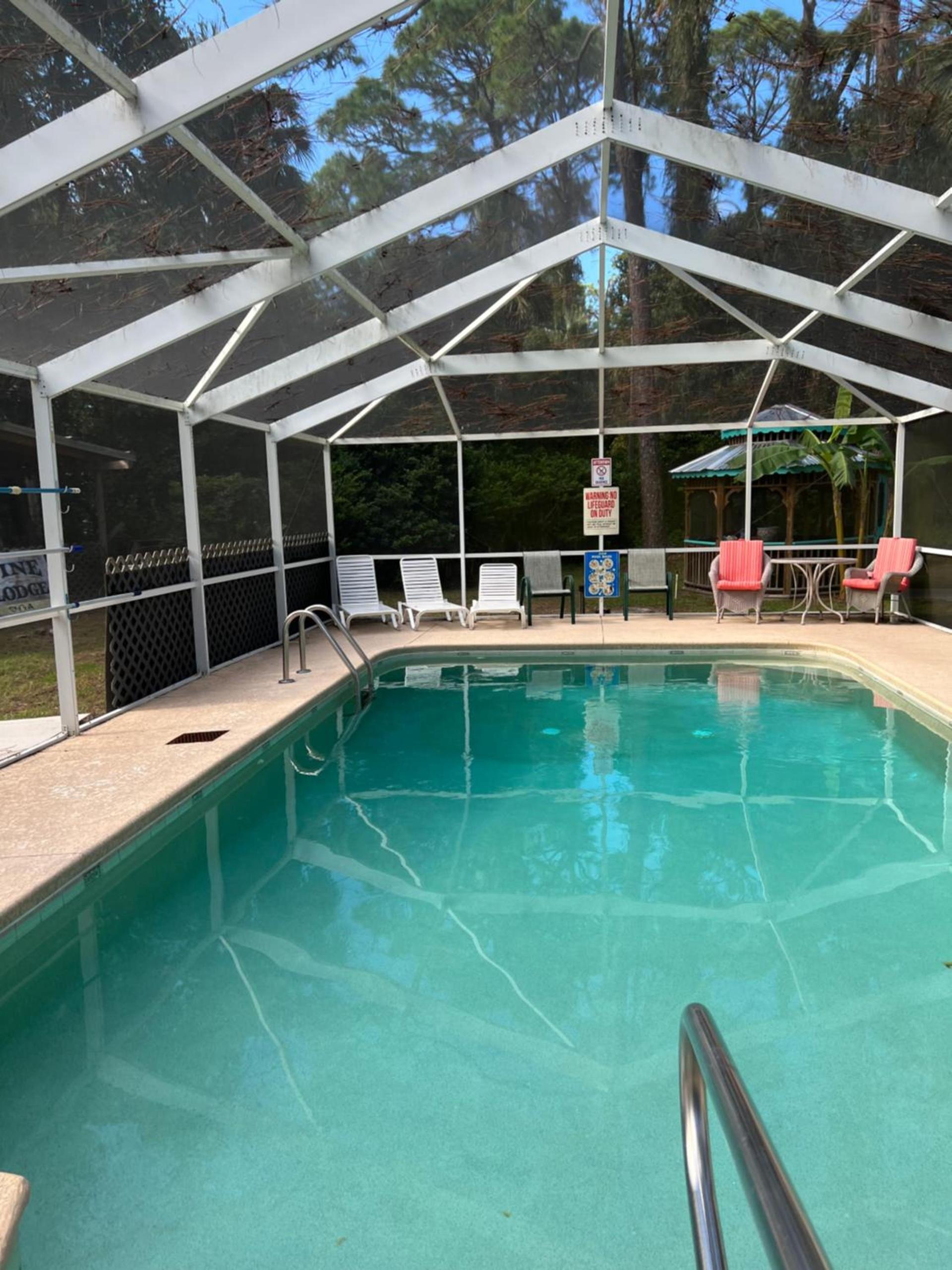Nature Coast Inn & Cottages photo 6