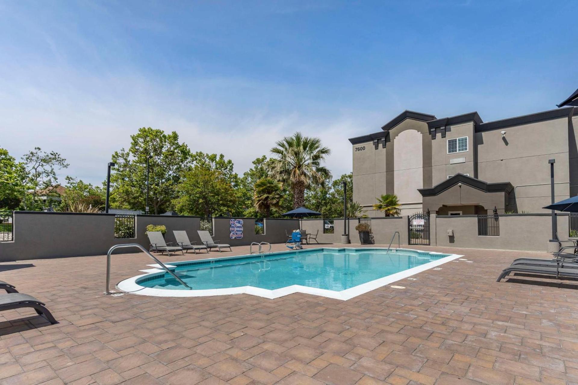 Best Western Plus Vineyard Inn photo 23