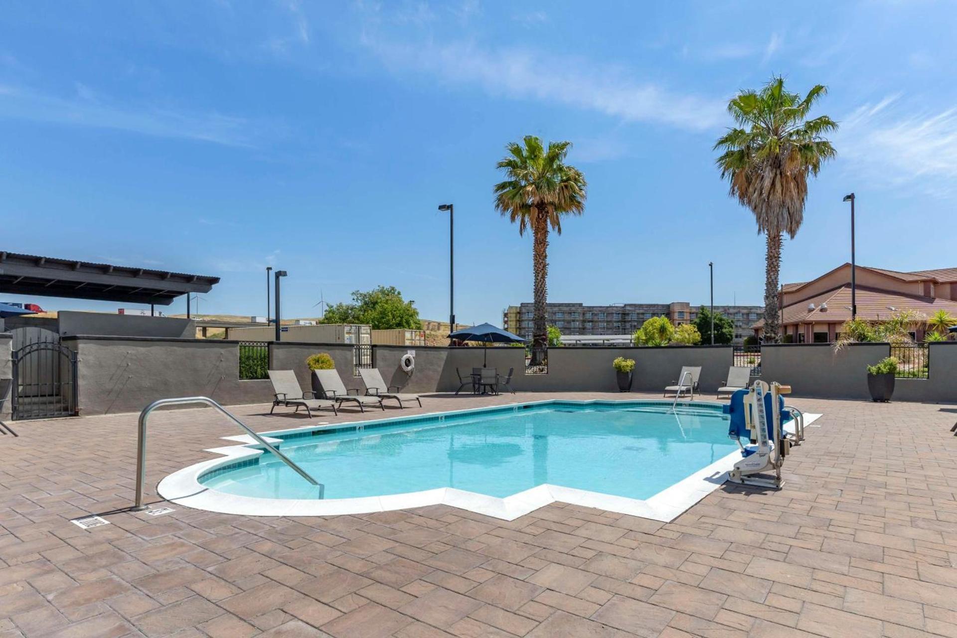 Best Western Plus Vineyard Inn photo 24