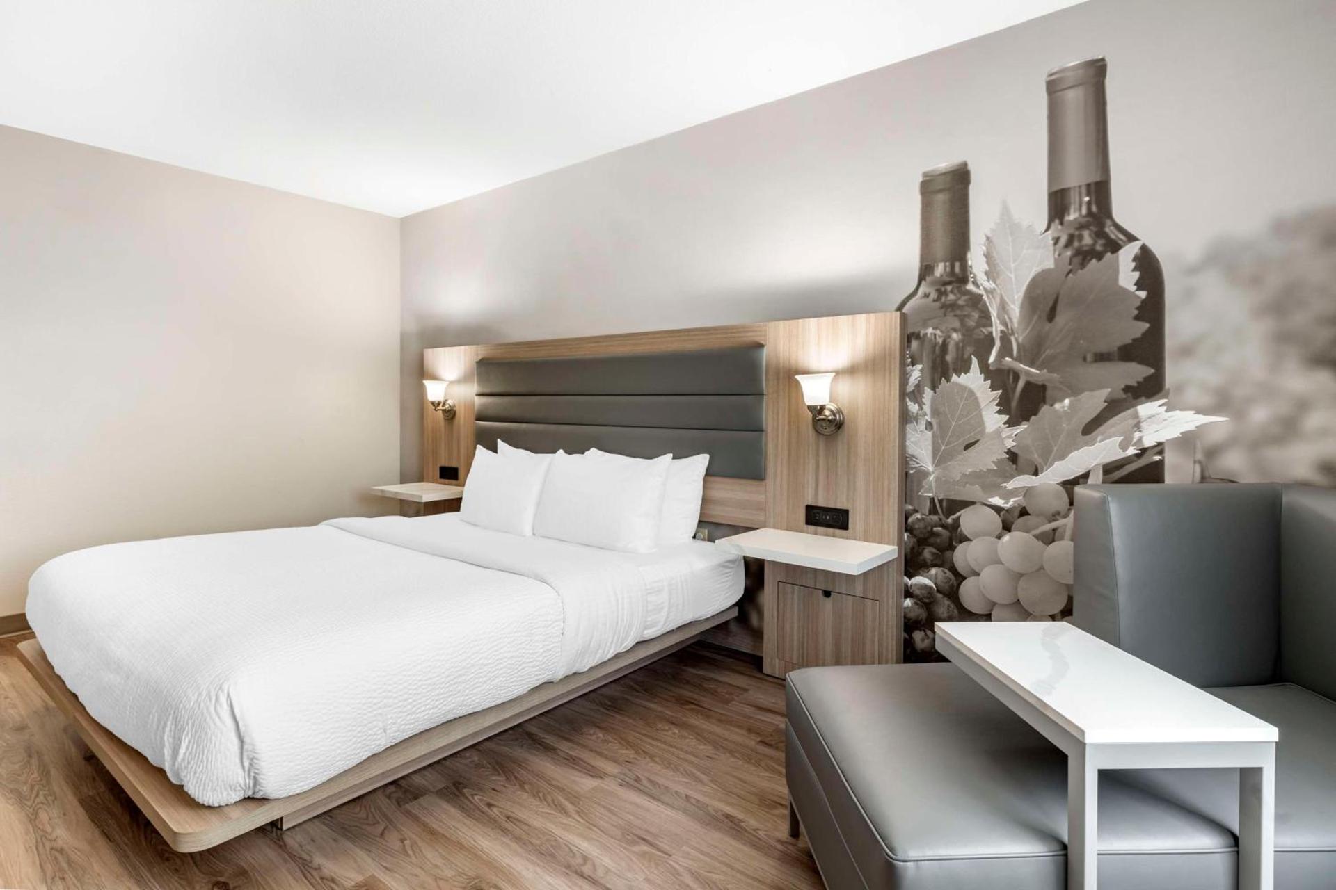 Best Western Plus Vineyard Inn photo 30