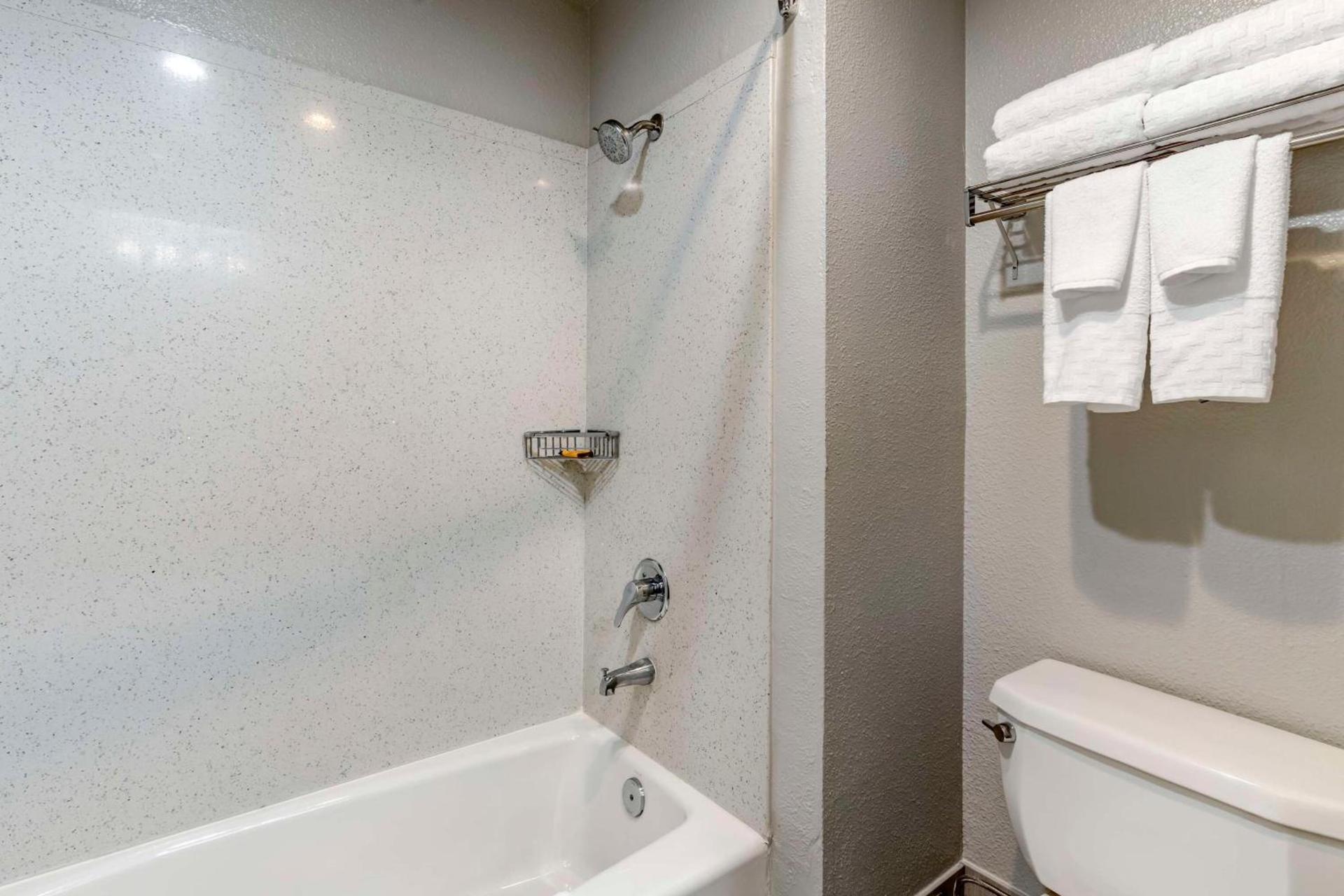 Best Western Plus Vineyard Inn photo 47