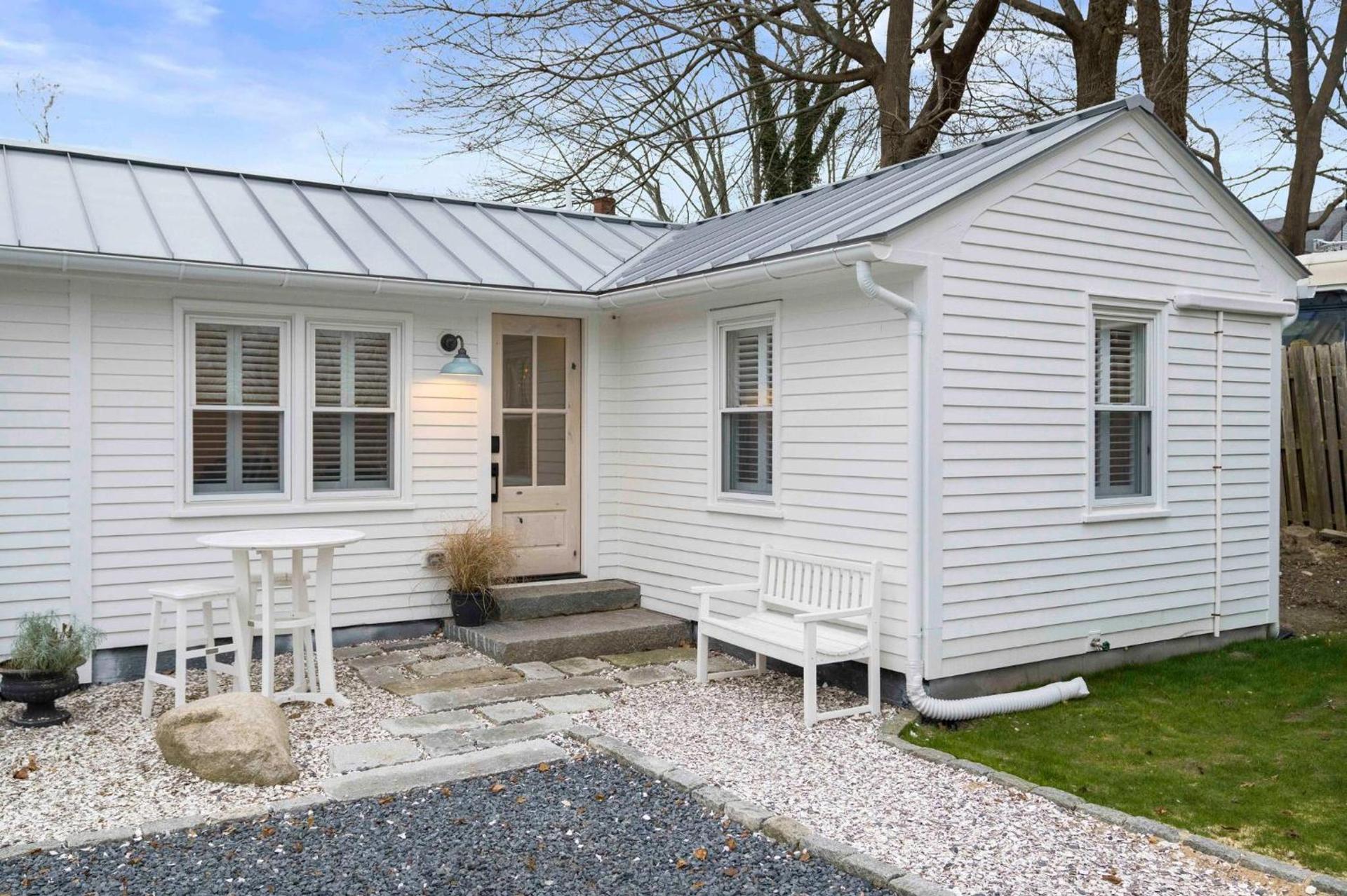 sisu, a boutique motel — hotel in Plymouth