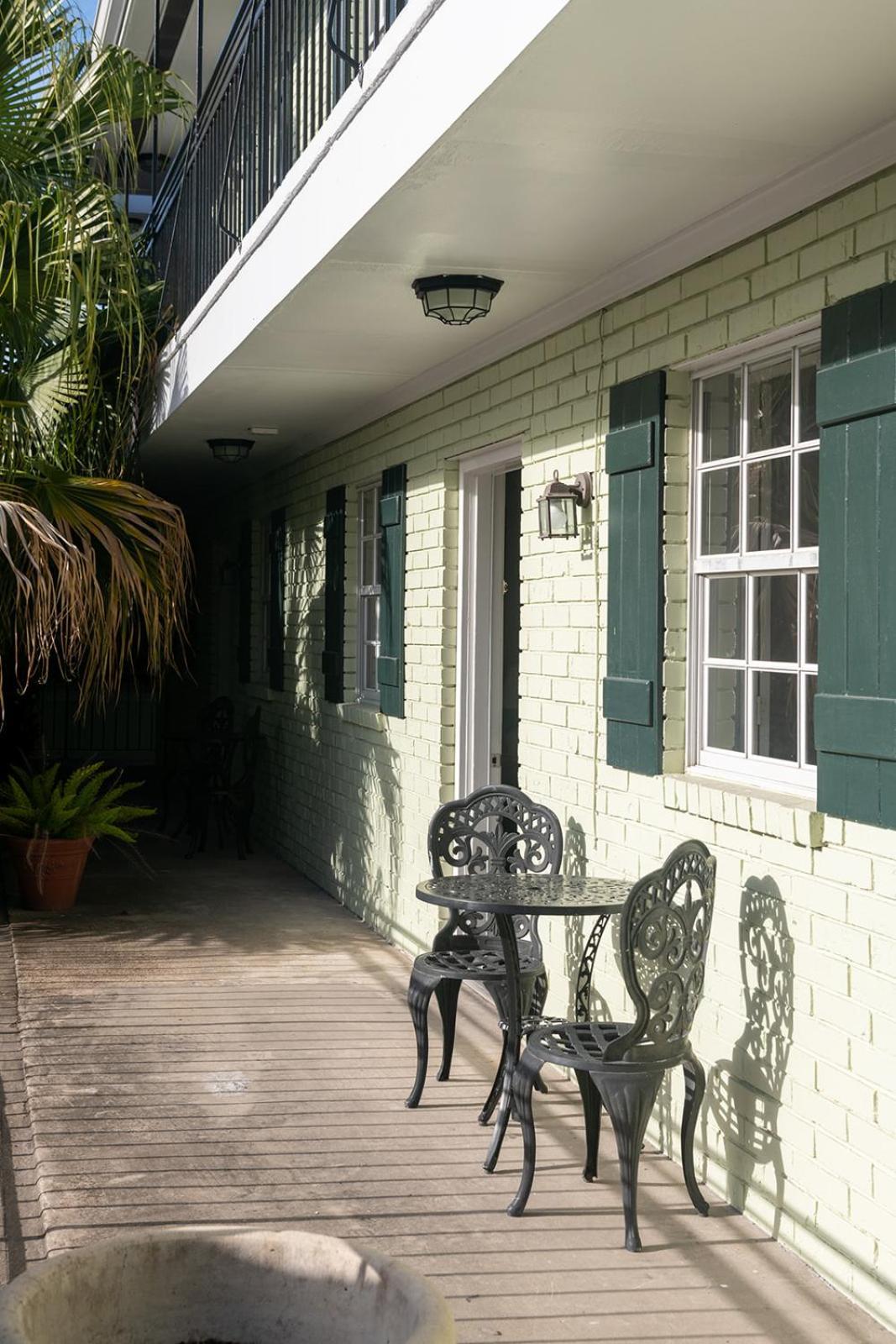 French Quarter Suites Hotel photo 7