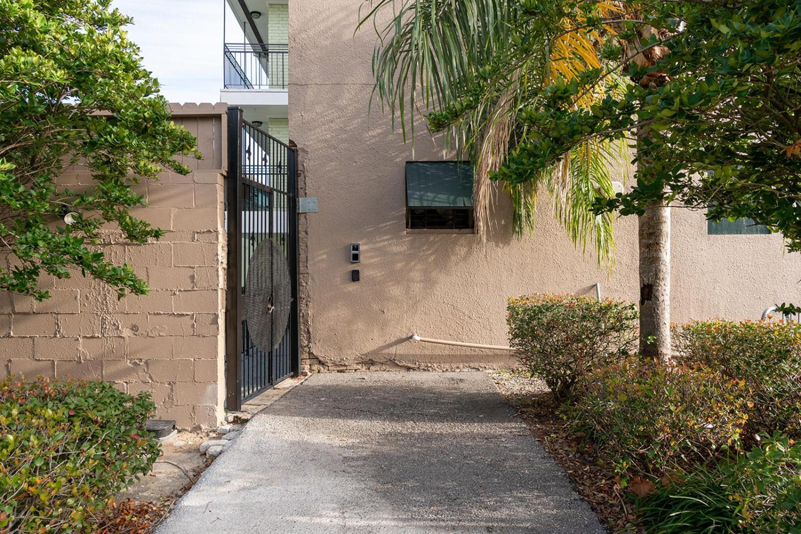 French Quarter Suites Hotel photo 21