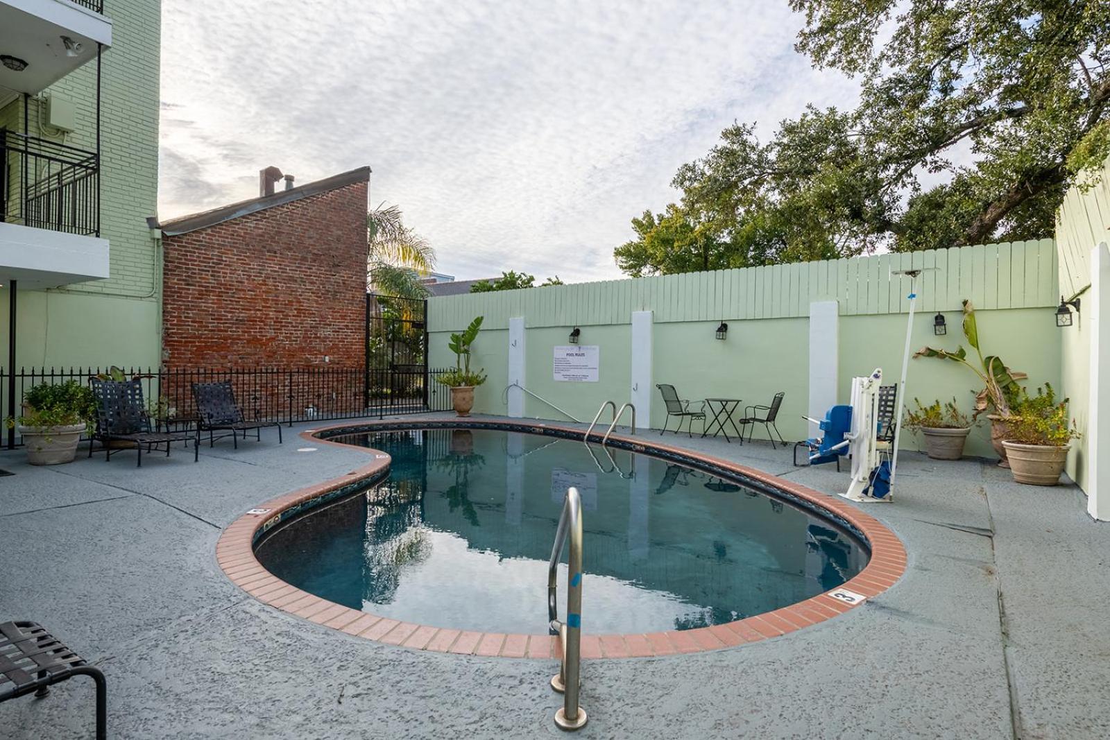 French Quarter Suites Hotel photo 28