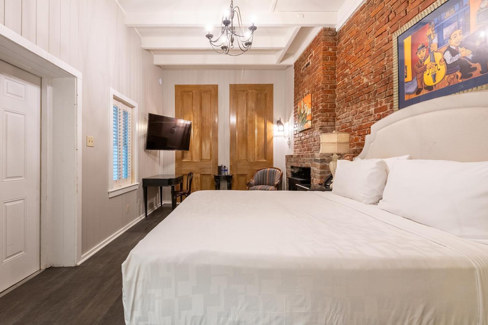 French Quarter Suites Hotel photo 42