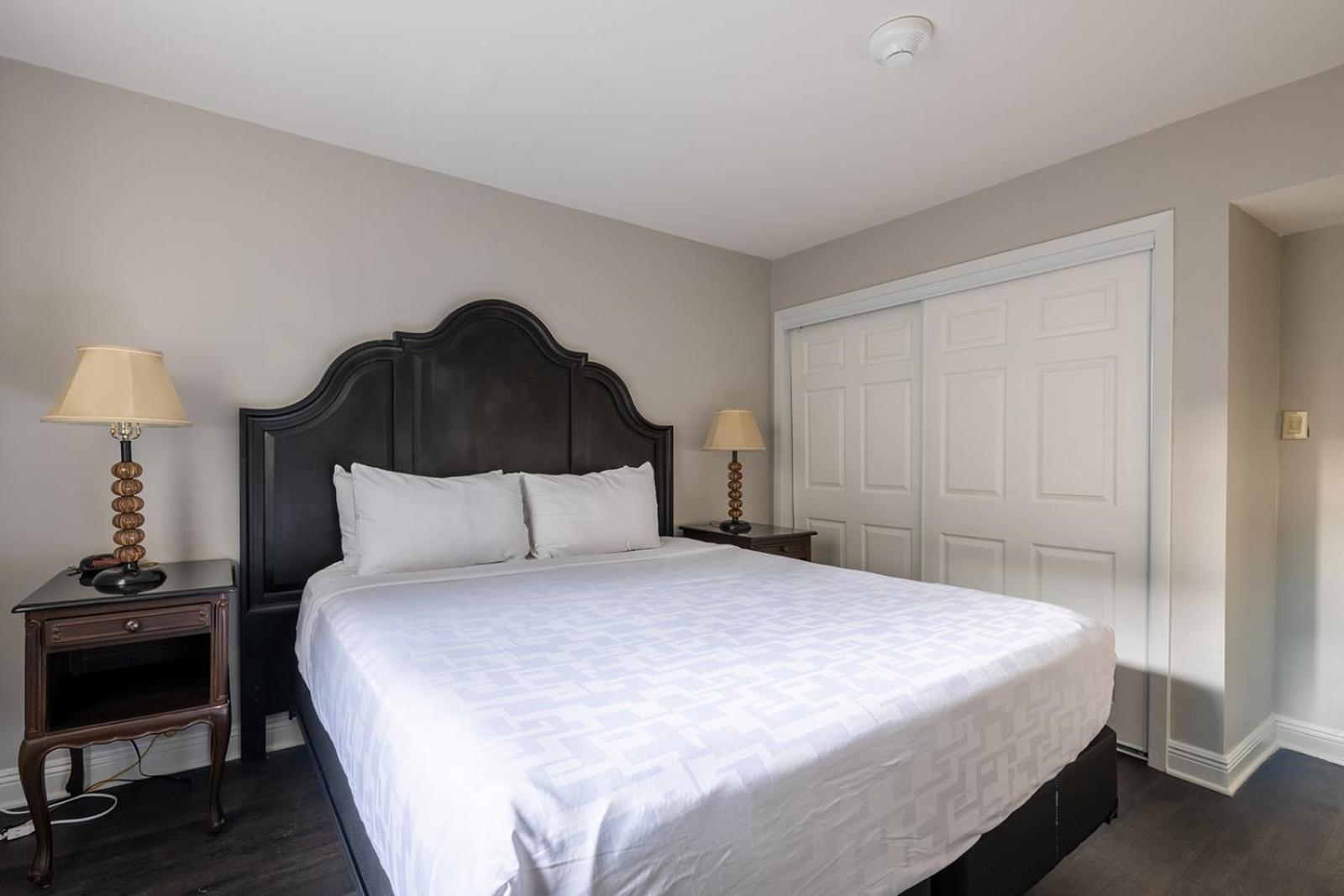 French Quarter Suites Hotel photo 52