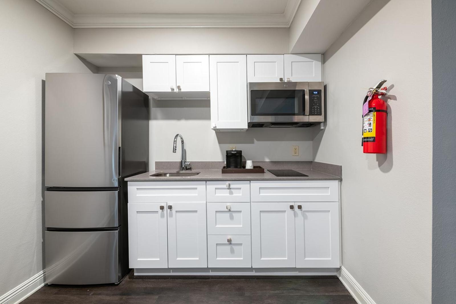 French Quarter Suites Hotel photo 50