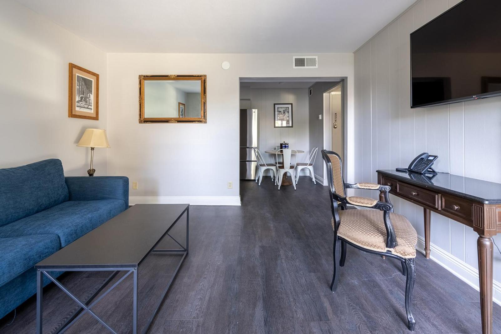 French Quarter Suites Hotel photo 70