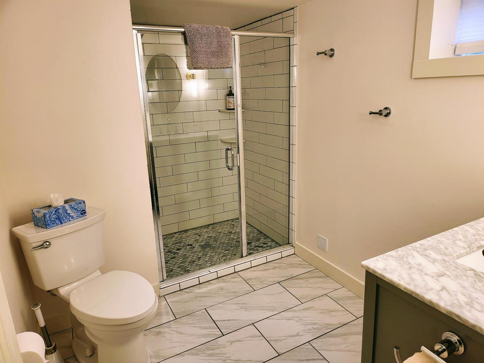 Bluebird Guesthouse photo 44