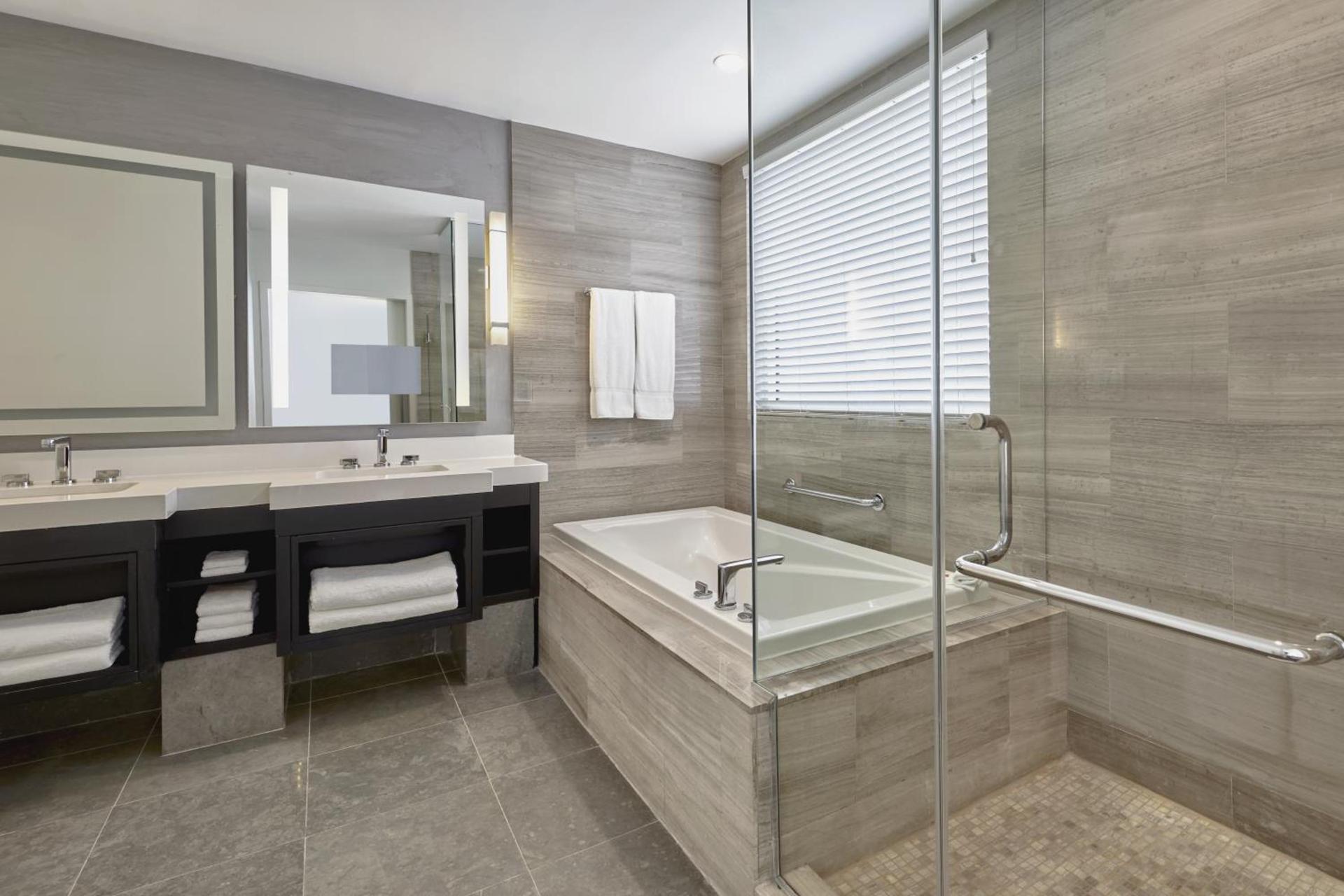 Loews Miami Beach Hotel photo 5