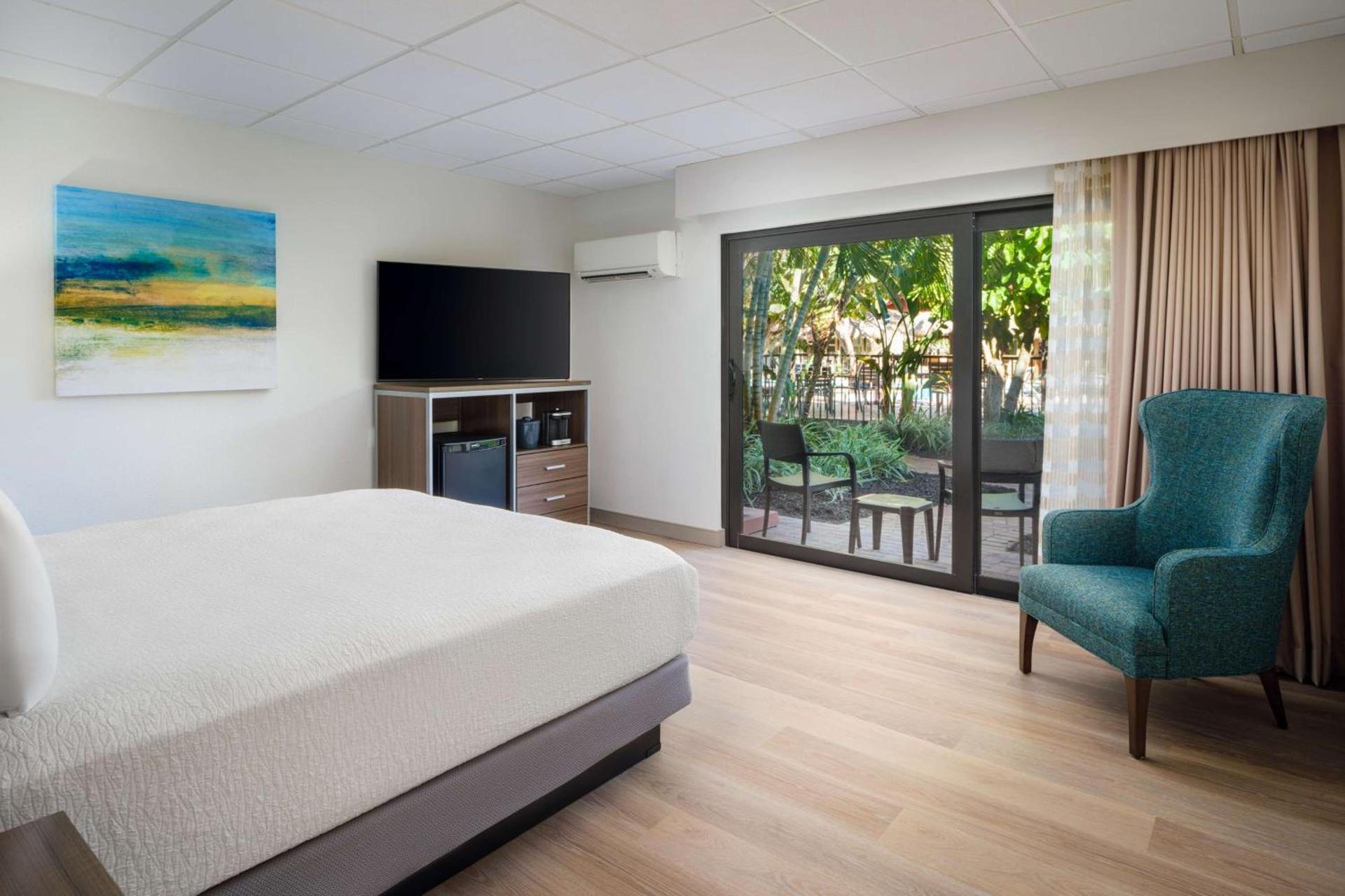 Best Western Naples Inn & Suites photo 47