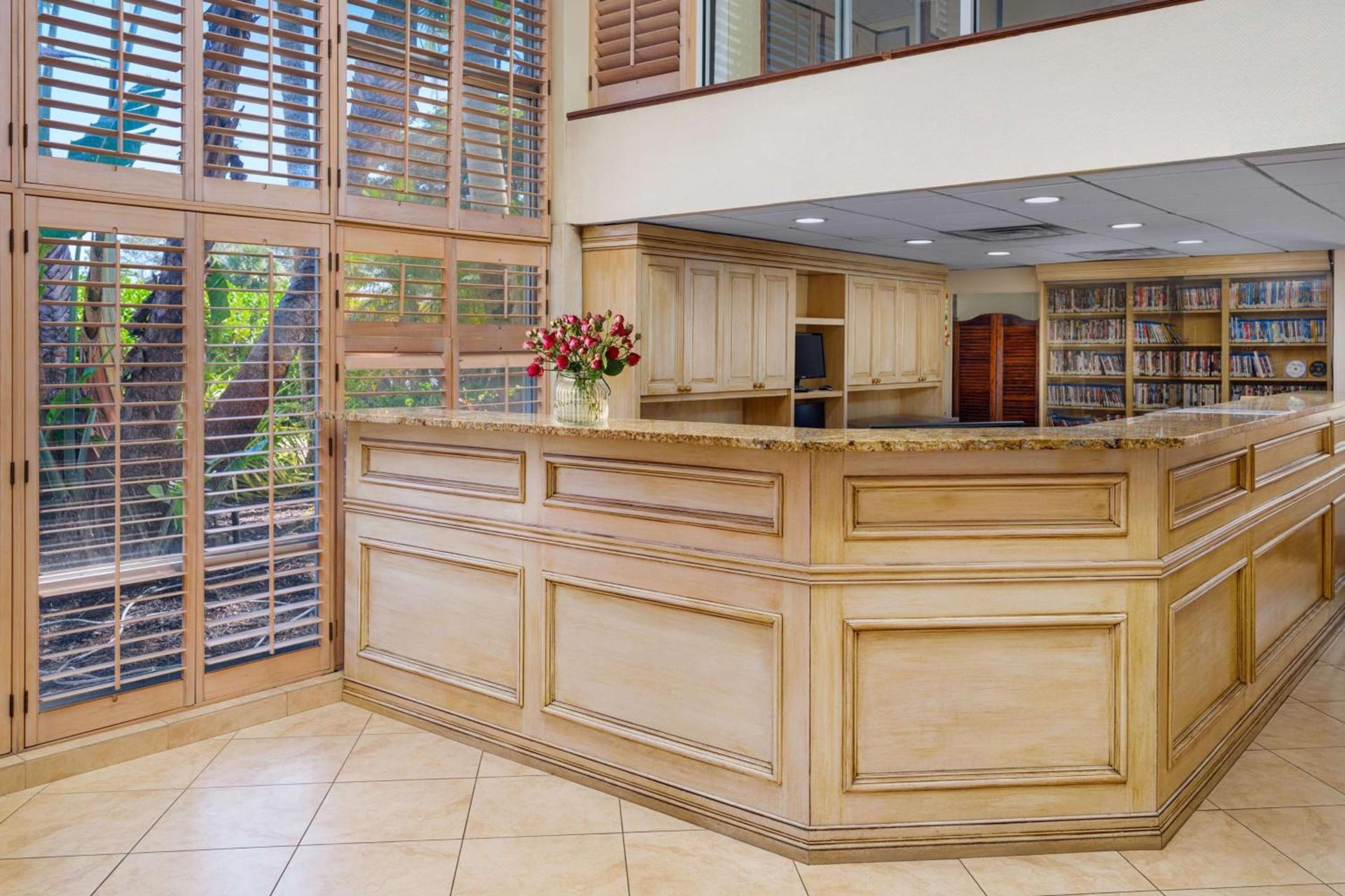 Best Western Naples Inn & Suites photo 2