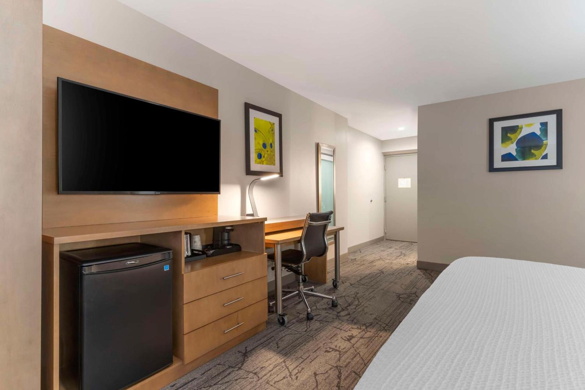 Best Western Red Coach Inn photo 16