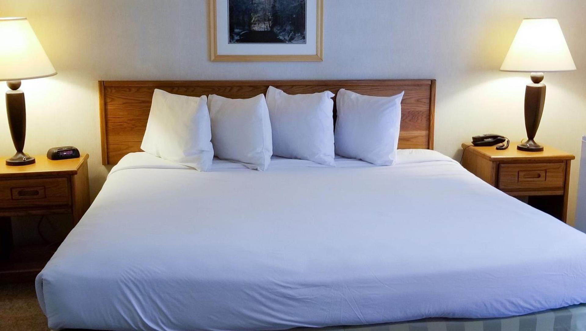 Magnuson Hotel Ely photo 28