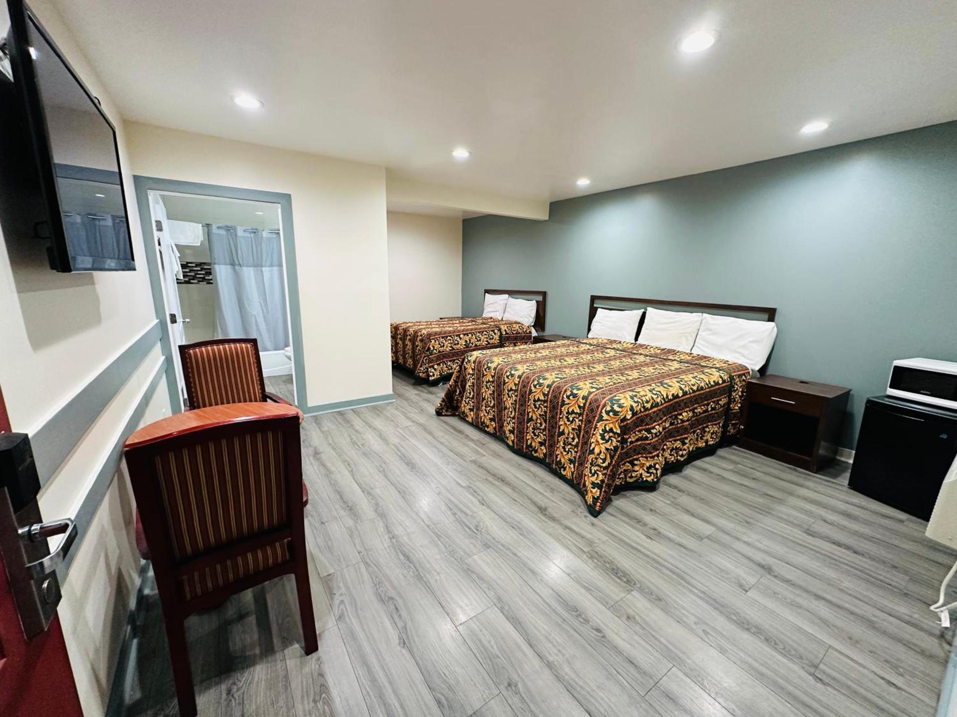 Cozy motel photo 3