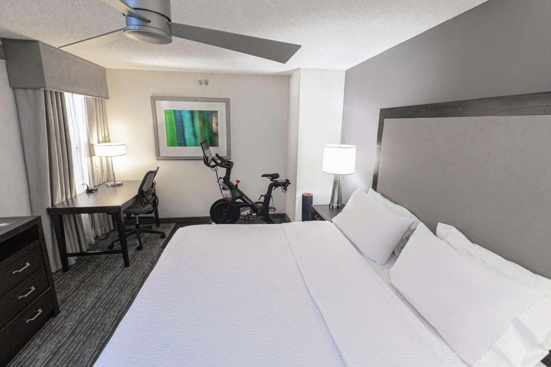 Homewood Suites by Hilton Mahwah photo 37