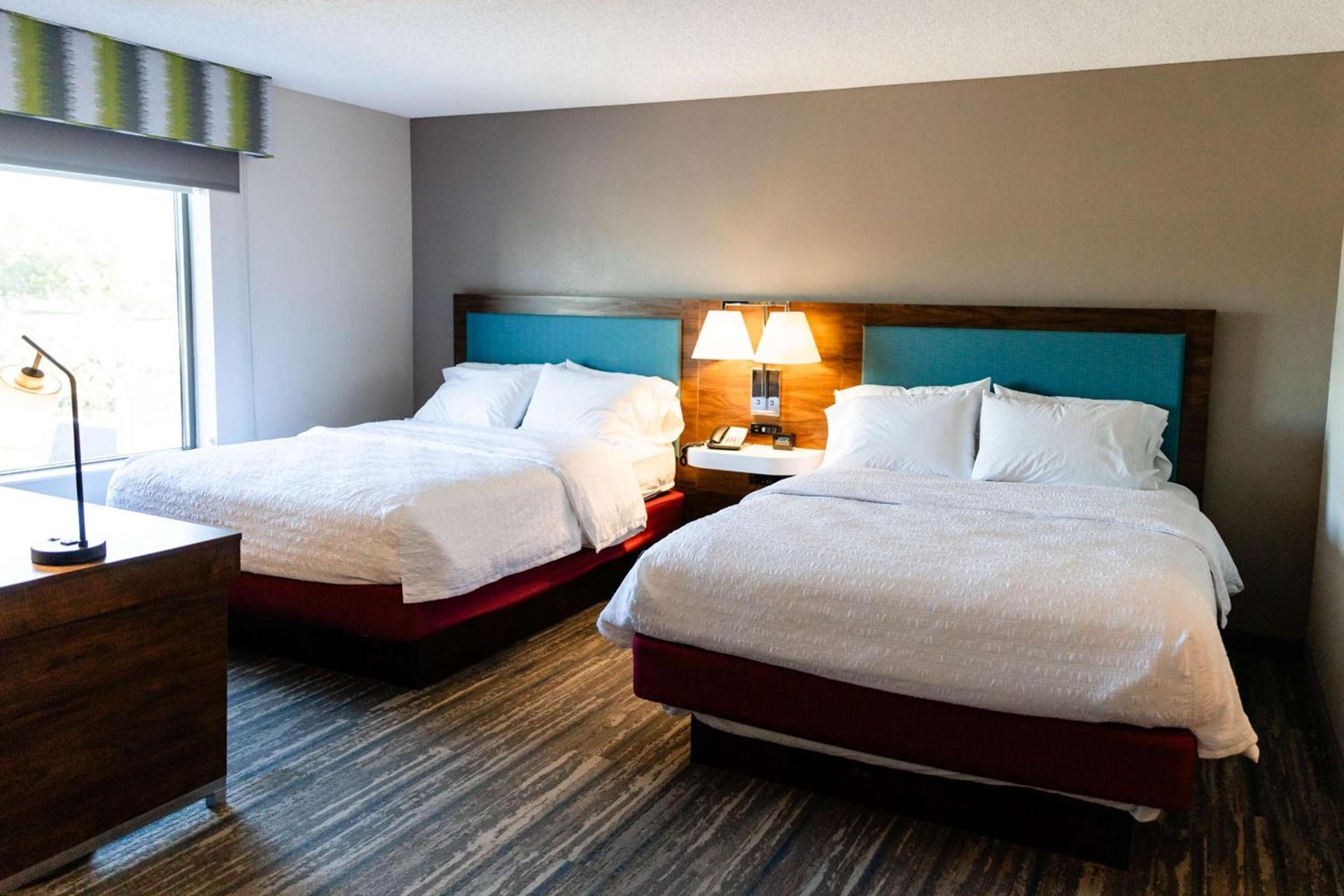 Hampton Inn & Suites Scottsbluff photo 34