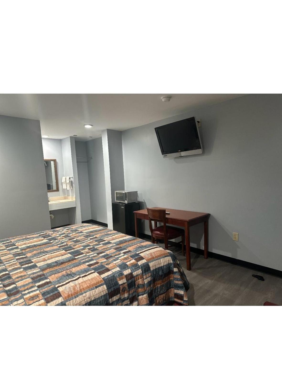 Sky Inn Hotel photo 6