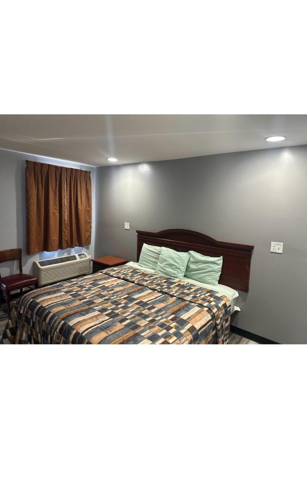 Sky Inn Hotel photo 8