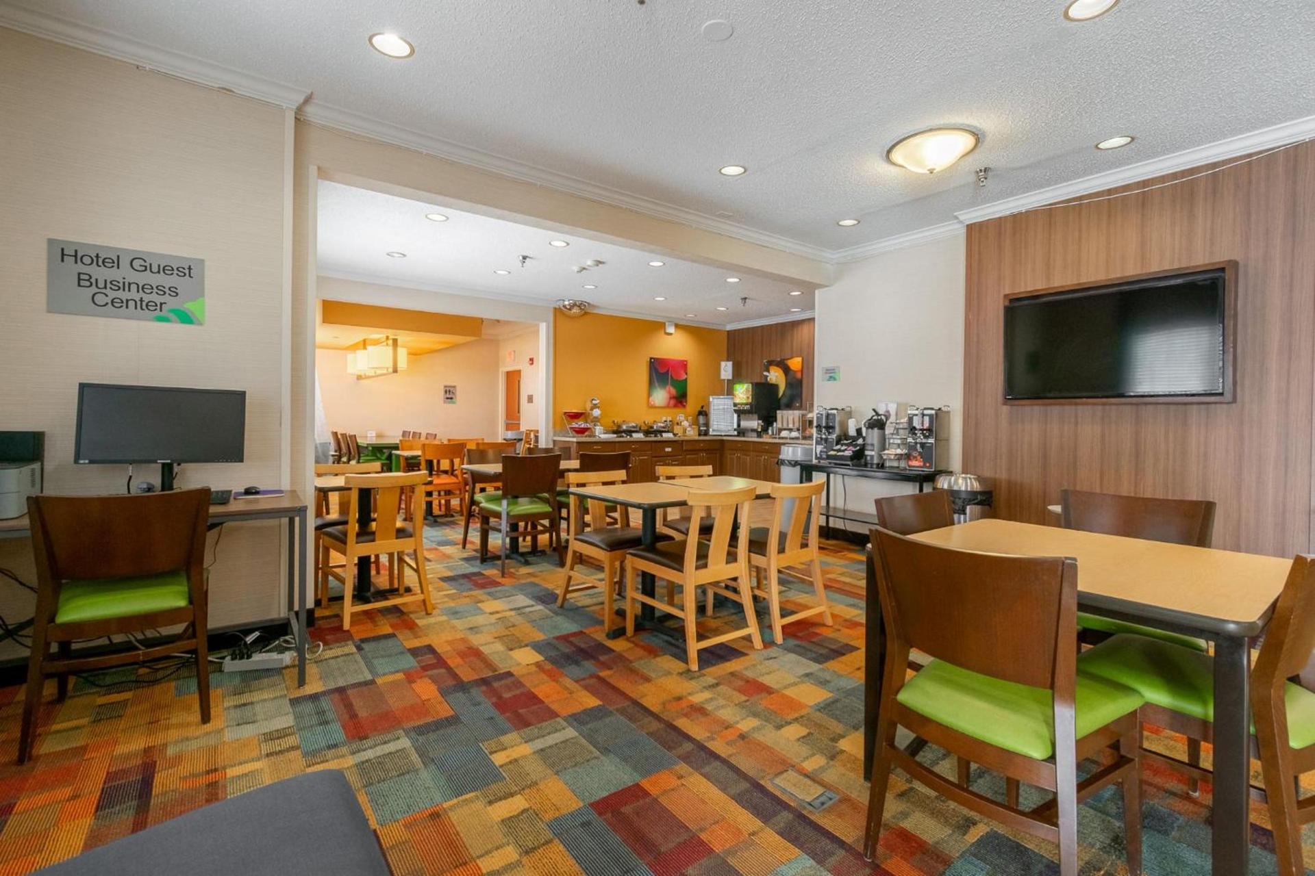 Wingate by Wyndham Great Falls photo 29