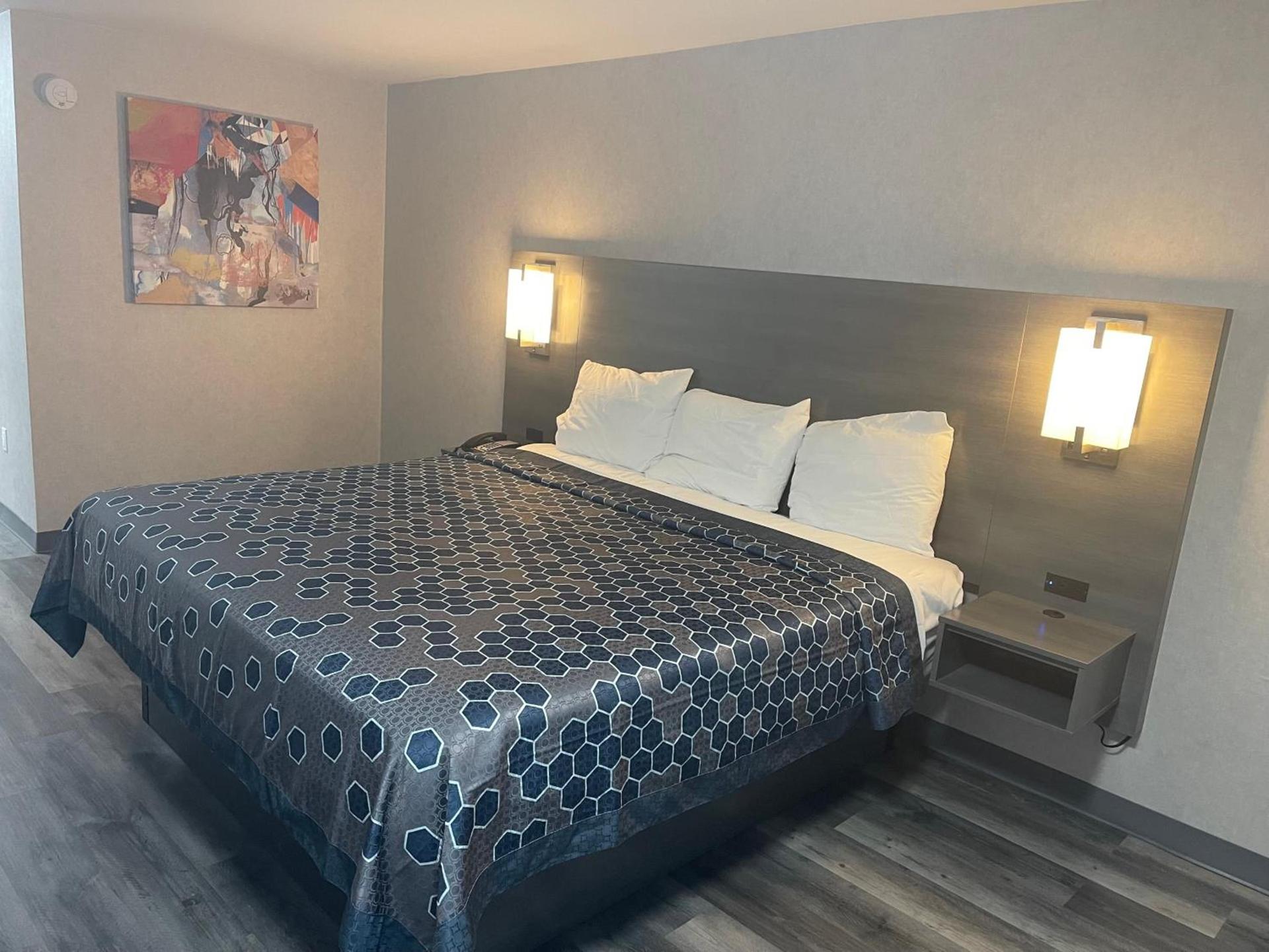 The Wayne Inn photo 46