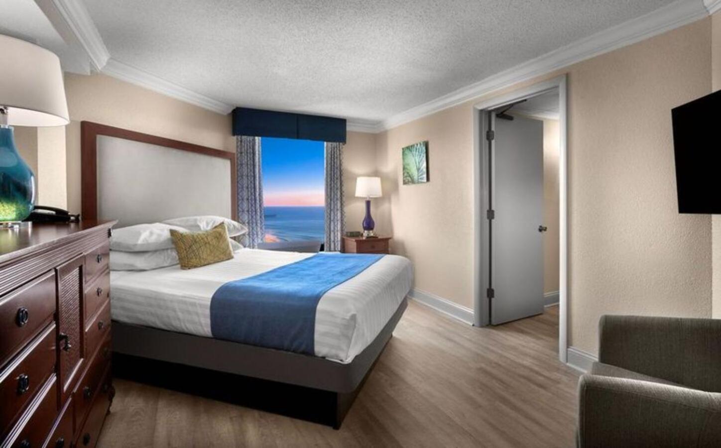 Sea Crest Oceanfront Resort photo 60